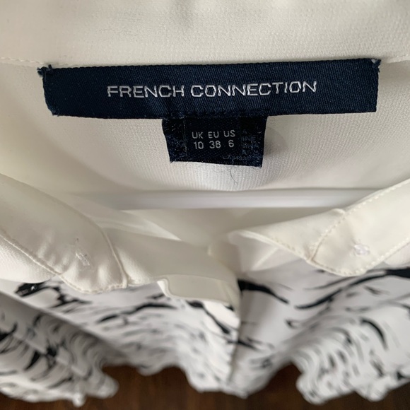 French Connection Semi Sheer Blouse 🐎 - Picture 4 of 4